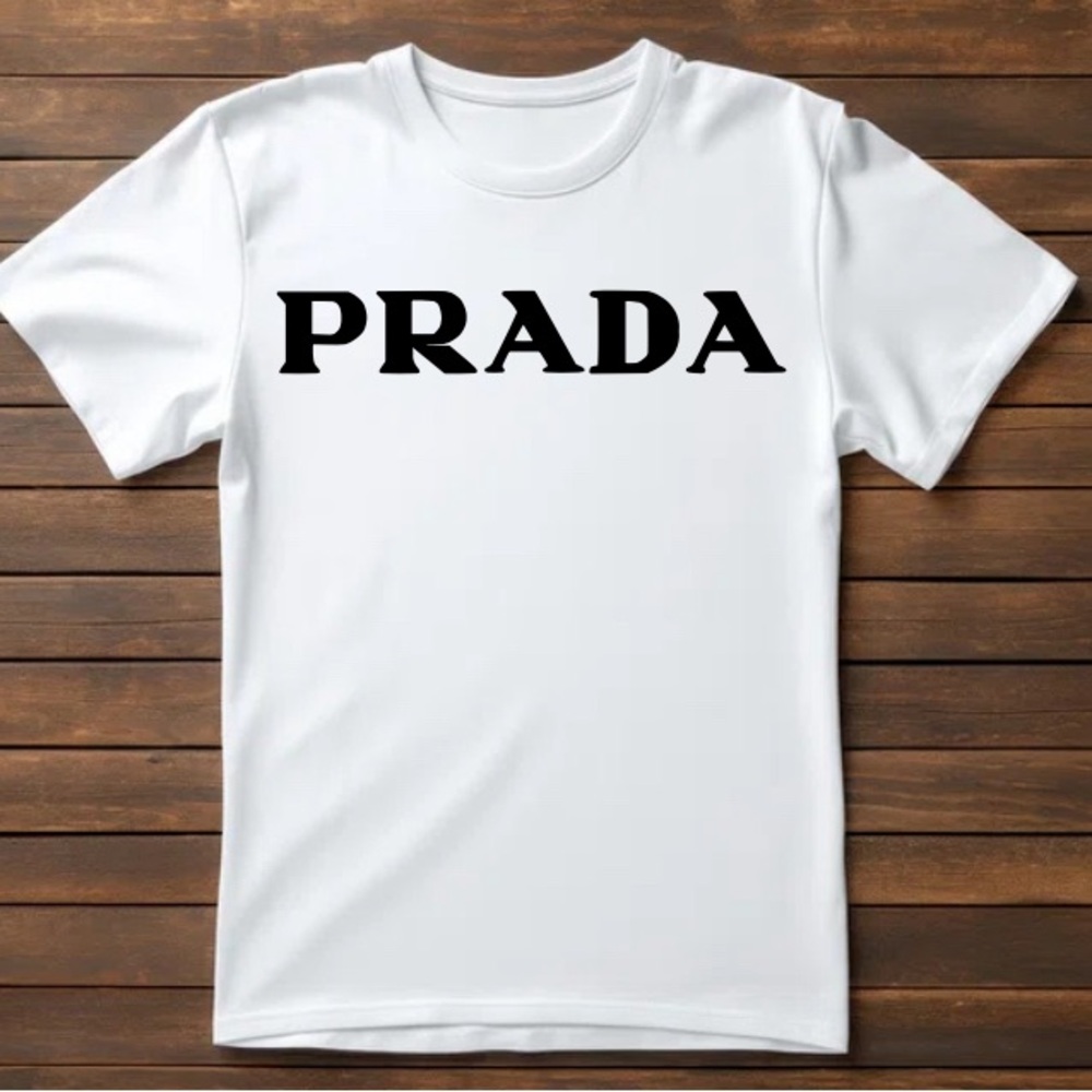 Gildan T shirt with a Luxury inspired design Gildan T Shirt